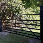 custom-gates-20