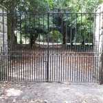 custom-gates-41