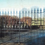 custom-gates-15